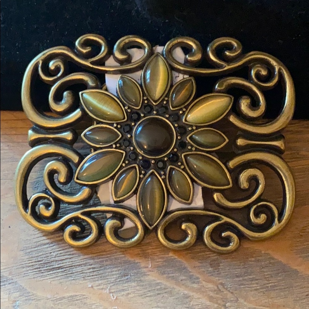 Brass buckle